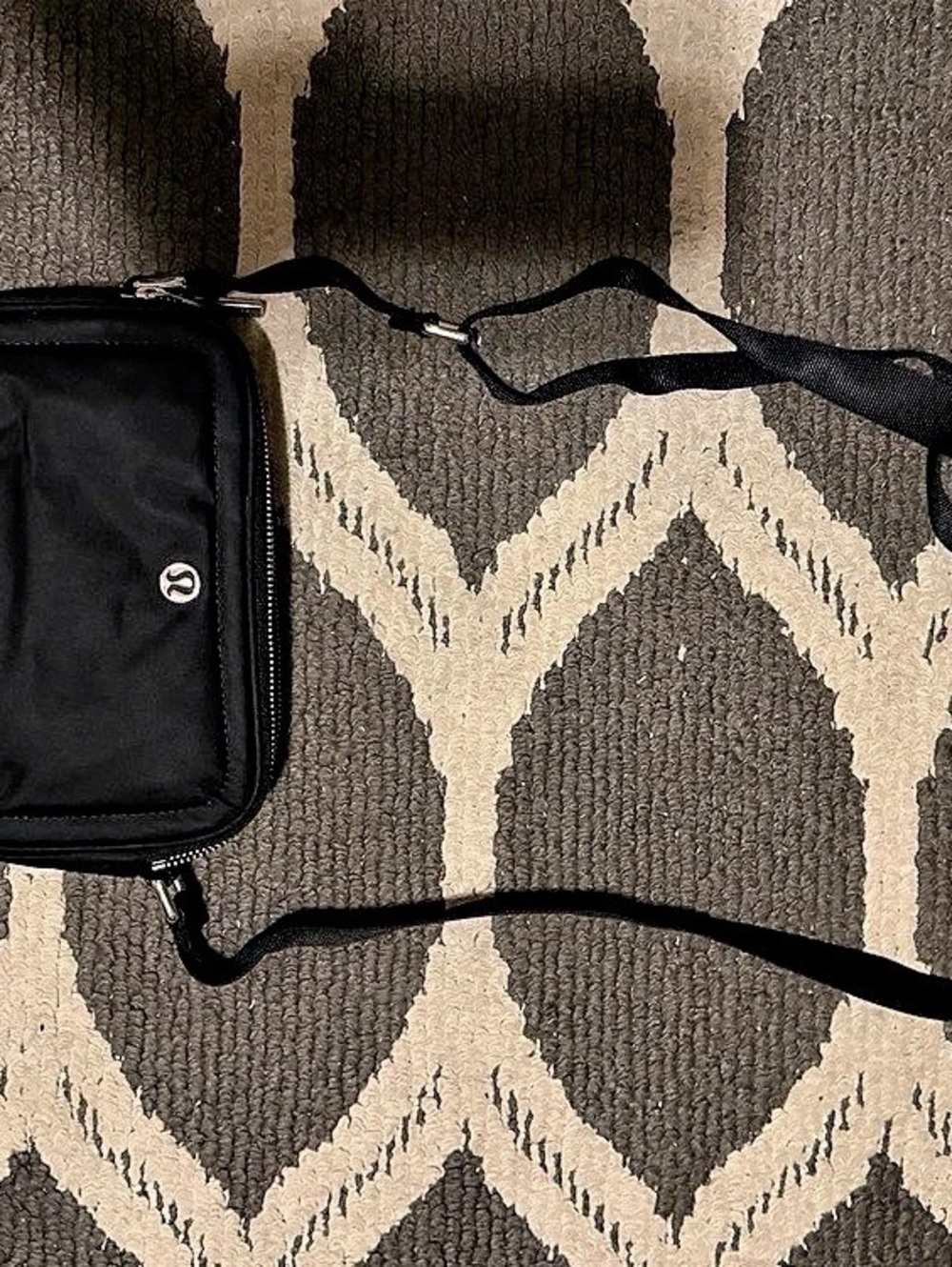 lululemon Everywhere Belt Bag Extended Strap Black